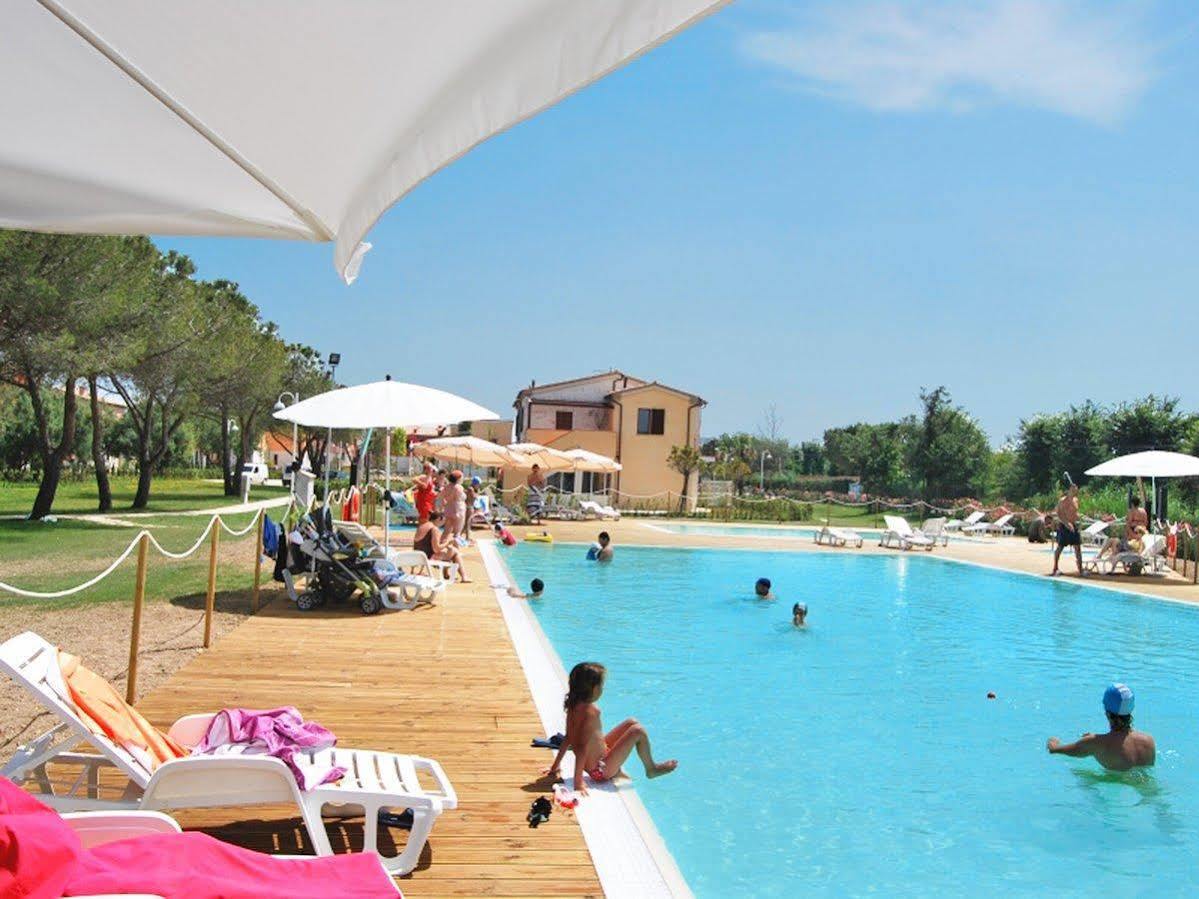 Adamo Ed Eva Resort Нумана Экстерьер фото